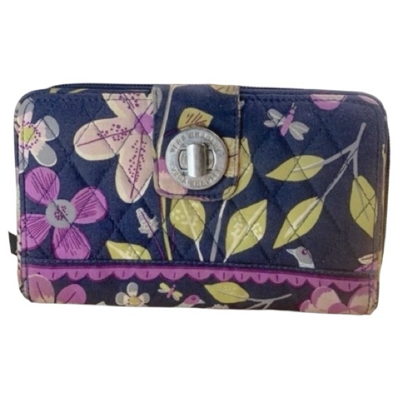 VERA BRADLEY CLUTCH/WALLET - Picture 1 of 6